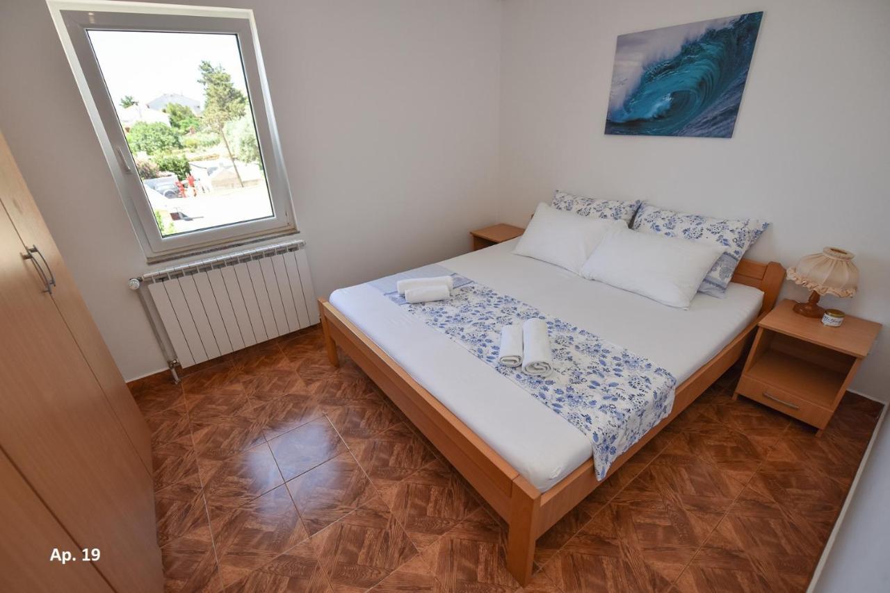 Apartments Bella Sky Новалья Экстерьер фото